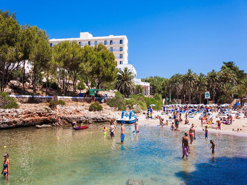 Globales Cala'N Blanes Hotel Cala'N Blanes  ภายนอก รูปภาพ